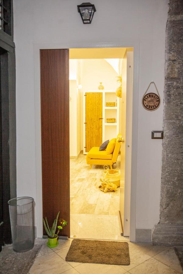 Plebiscito House - Casa Vacanze Napoli エクステリア 写真