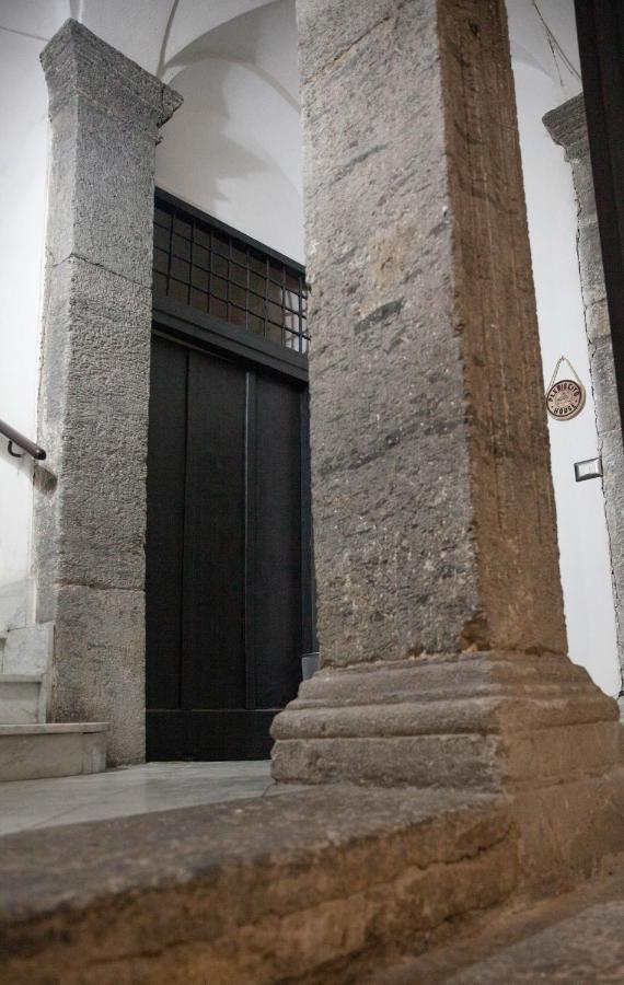Plebiscito House - Casa Vacanze Napoli エクステリア 写真