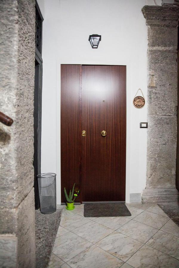 Plebiscito House - Casa Vacanze Napoli エクステリア 写真
